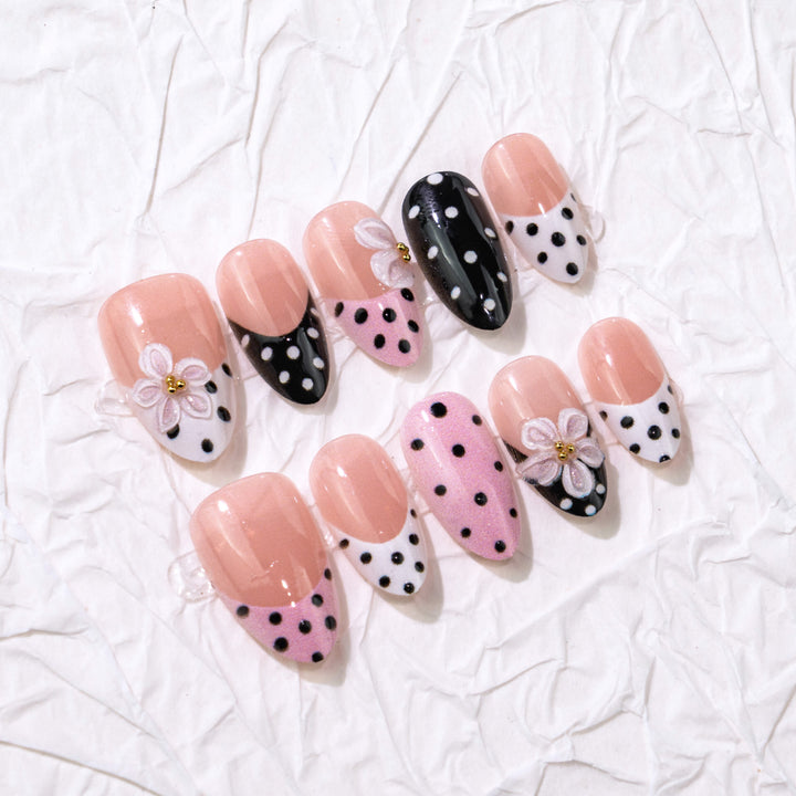 Decorative Polka Dot Press-On Nail Art Set