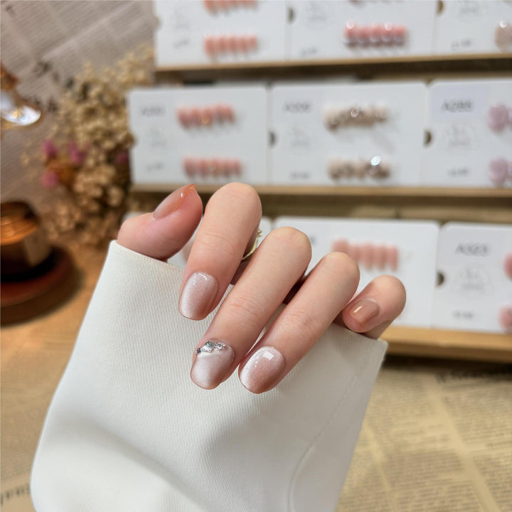 Elegant Press-On Nail Set with Crystal Accent Kalsten