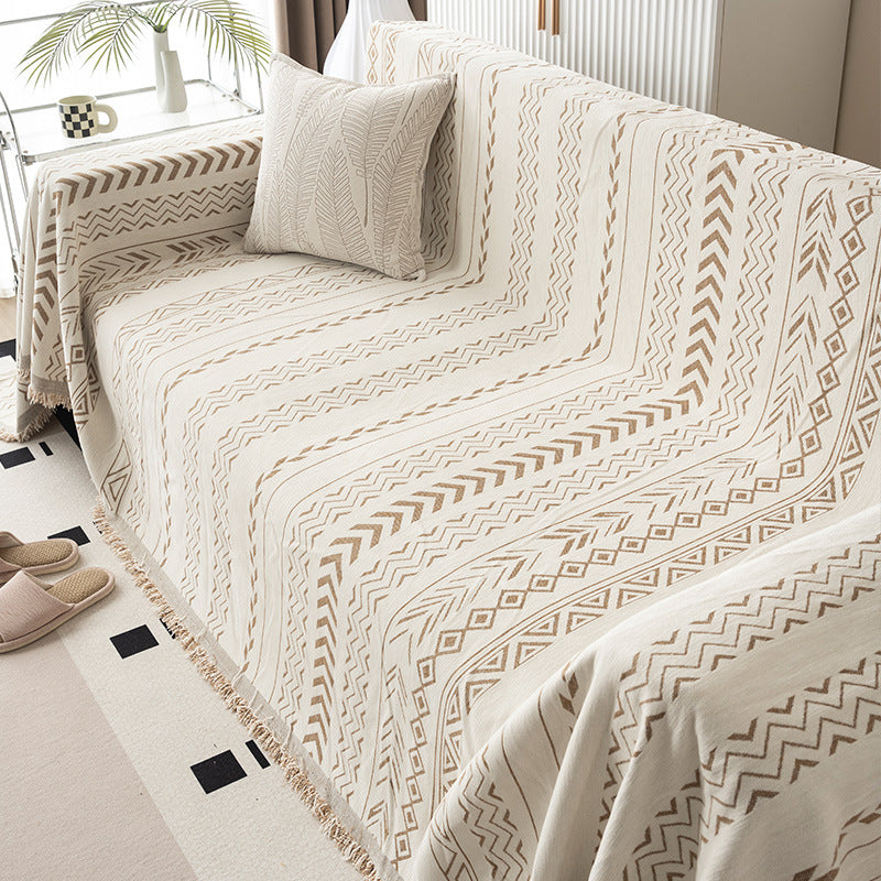 Cozy Decorative Fleece Blanket