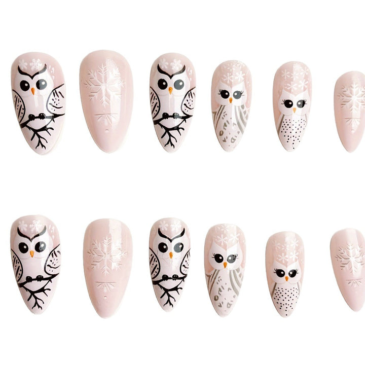 Artistic Owl-Inspired 3D Nail Art Kalsten