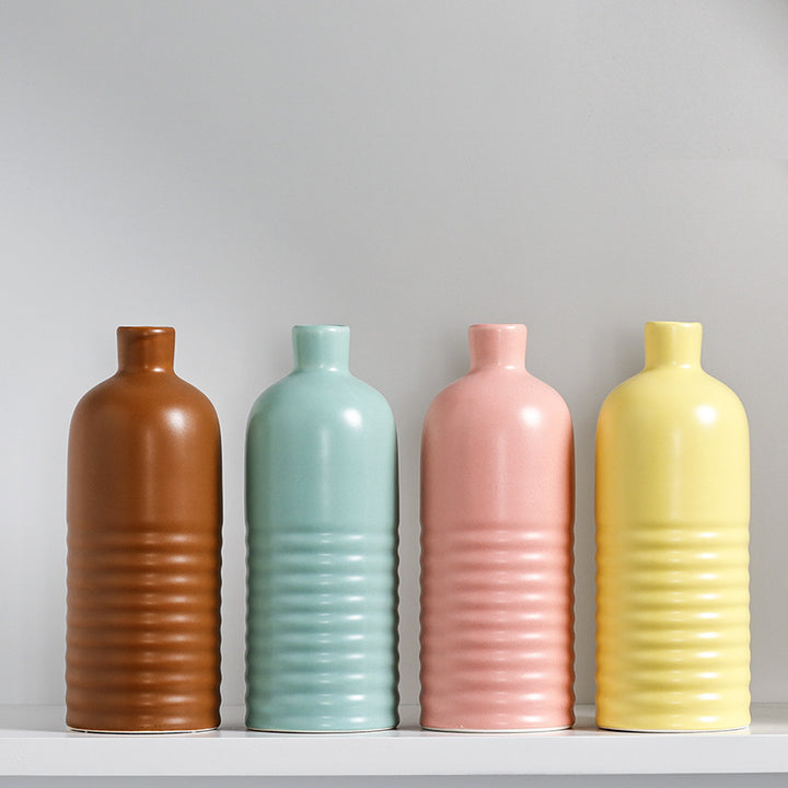 Modern Textured Ceramic Table Vase Kalsten