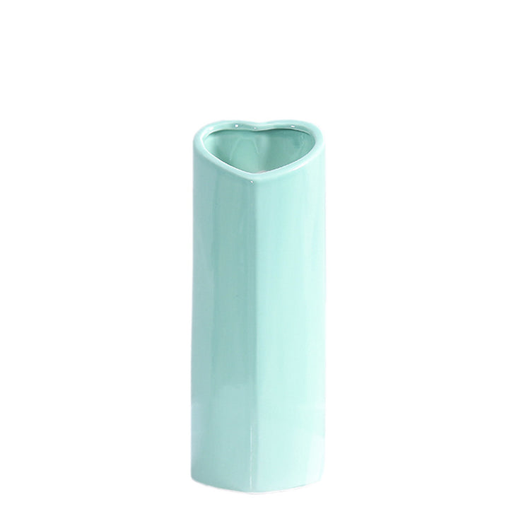 Heart-Shaped Elegant Ceramic Vase Kalsten