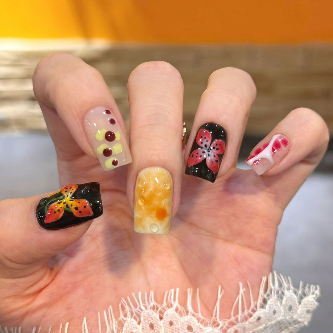 Decorative Nature-Themed Press-On Nail Set Kalsten