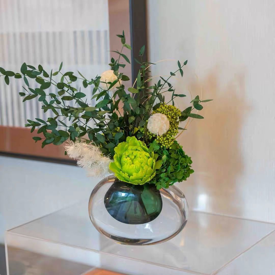 Elegant Indoor Flower Arrangement for Modern Interiors