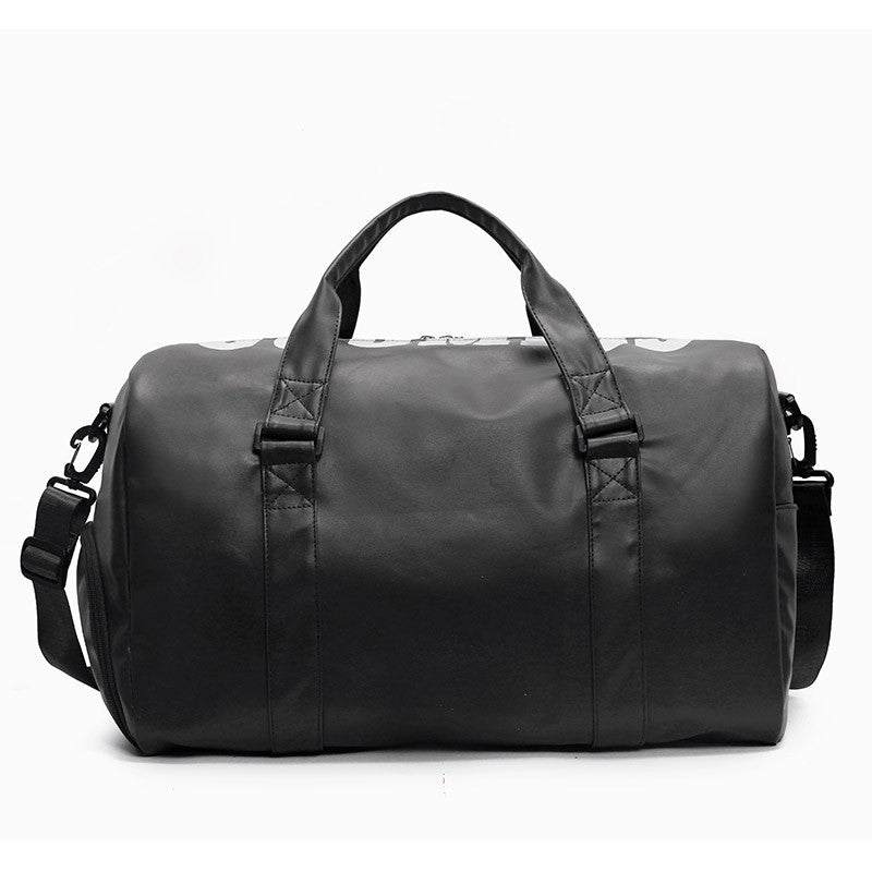 Sporty travel bag with robust design and adjustable shoulder strap Kalsten