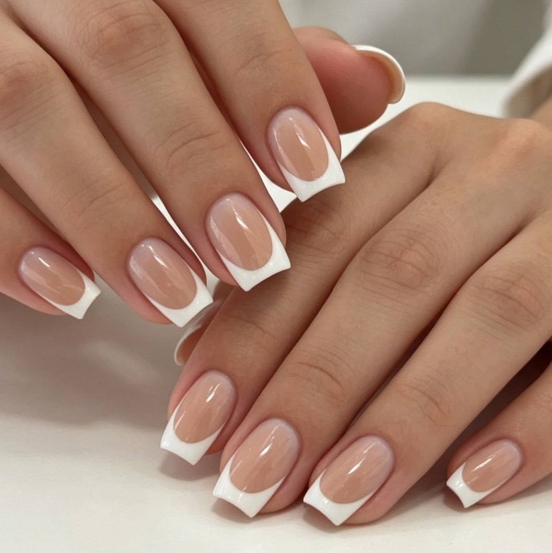 Classic French Tip Nail Art Extensions Kalsten