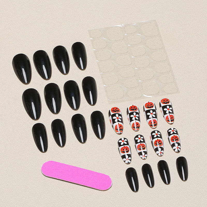 Halloween Themed Nail Art