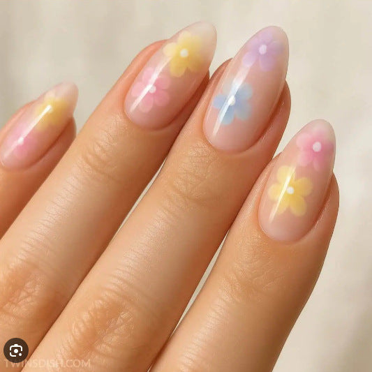 Floral-Themed Press-On Nail Design Kalsten