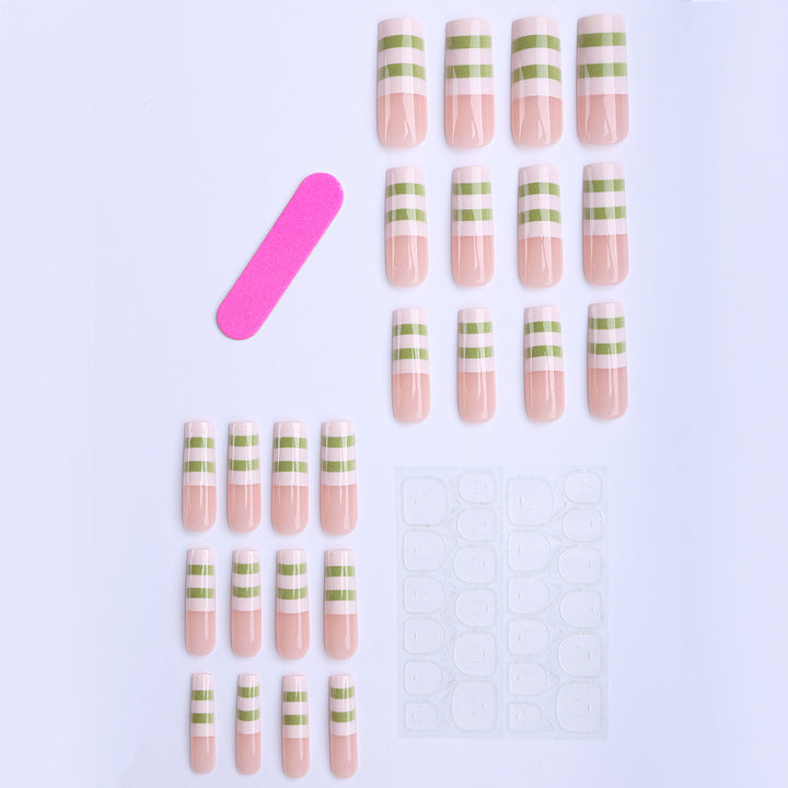 Fashionable artificial nails with contemporary stripe pattern Kalsten