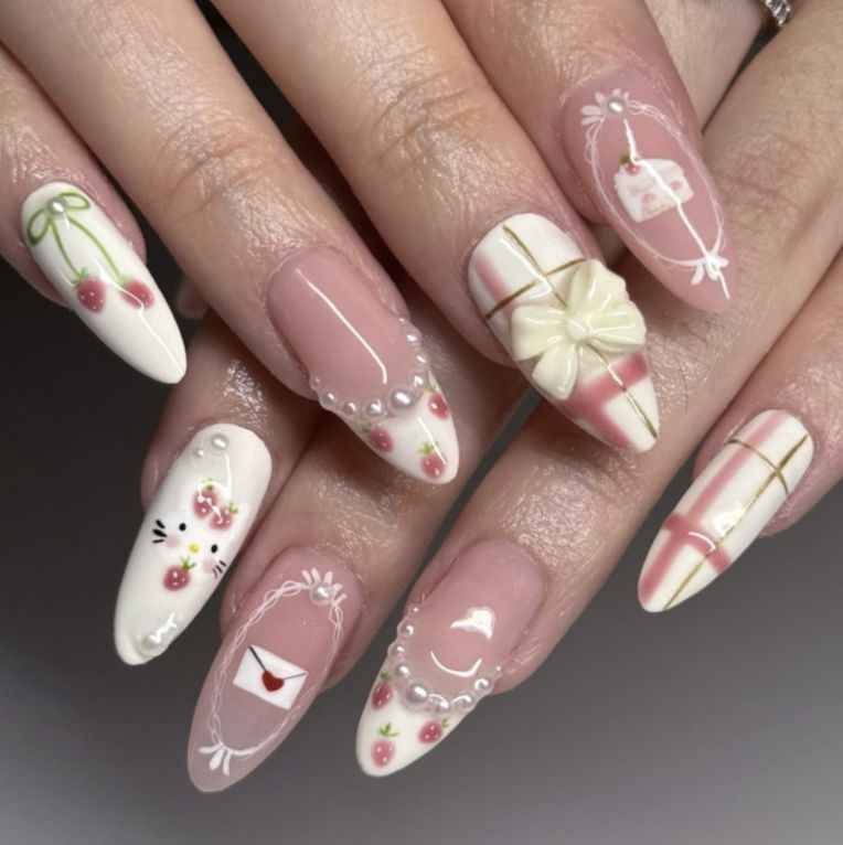 Artistic Decorative Press-On Nail Set Kalsten
