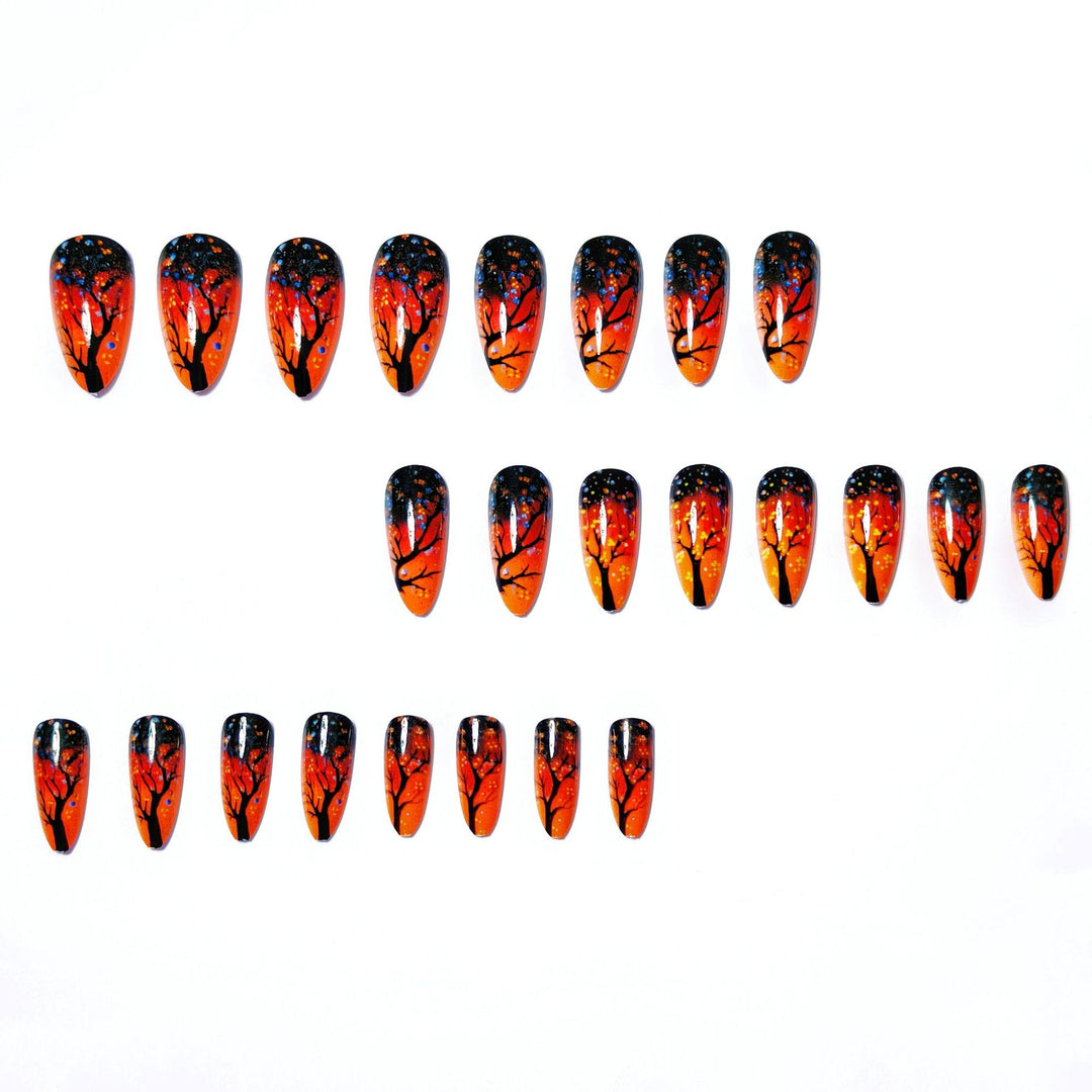Art nails with creative autumn tree design Kalsten