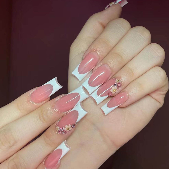 Artificial nail set with elegant floral decorations and transparent finish Kalsten