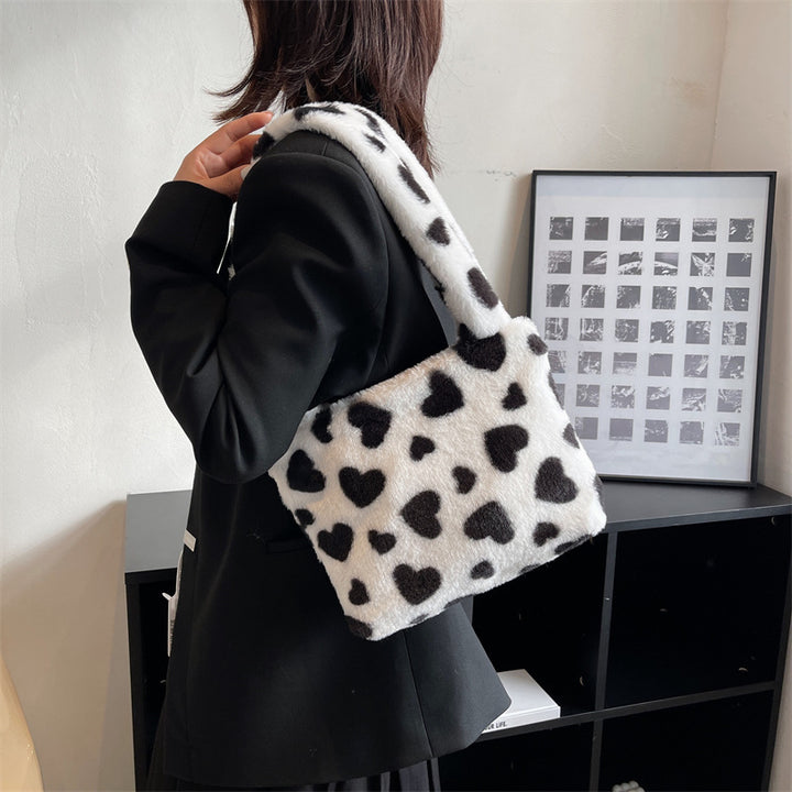 Cozy Plush Heart-Patterned Handbag