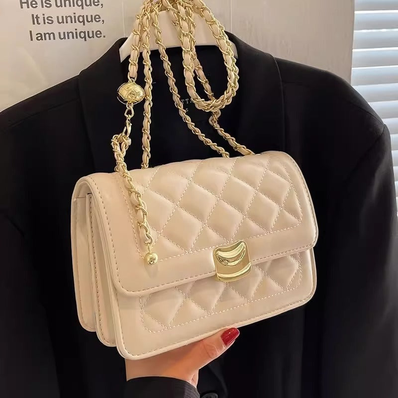 Quilted Chain-Detail Crossbody Handbag Kalsten