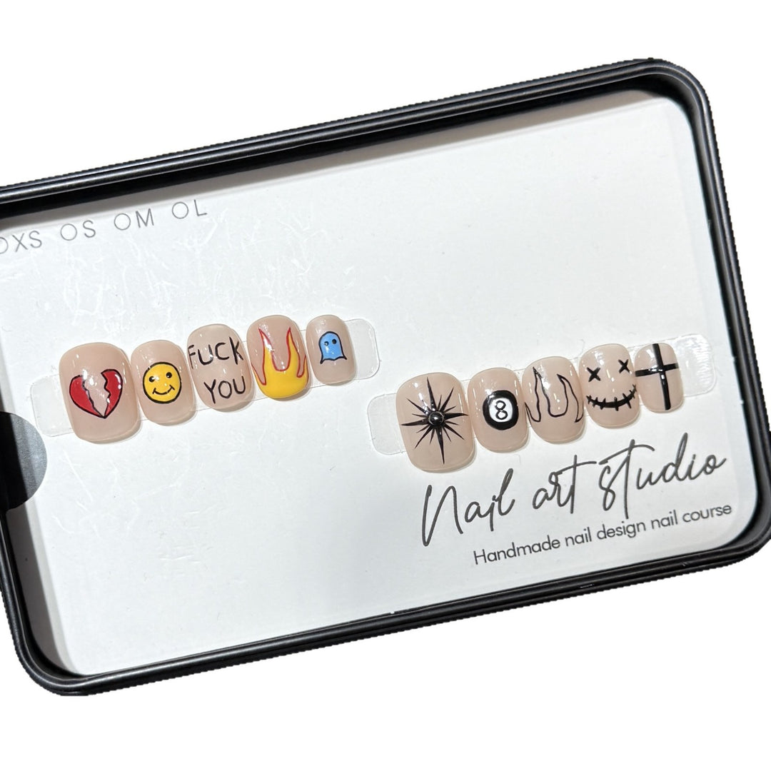 Artistic Press-On Nail Set with Unique Graphic Designs Kalsten