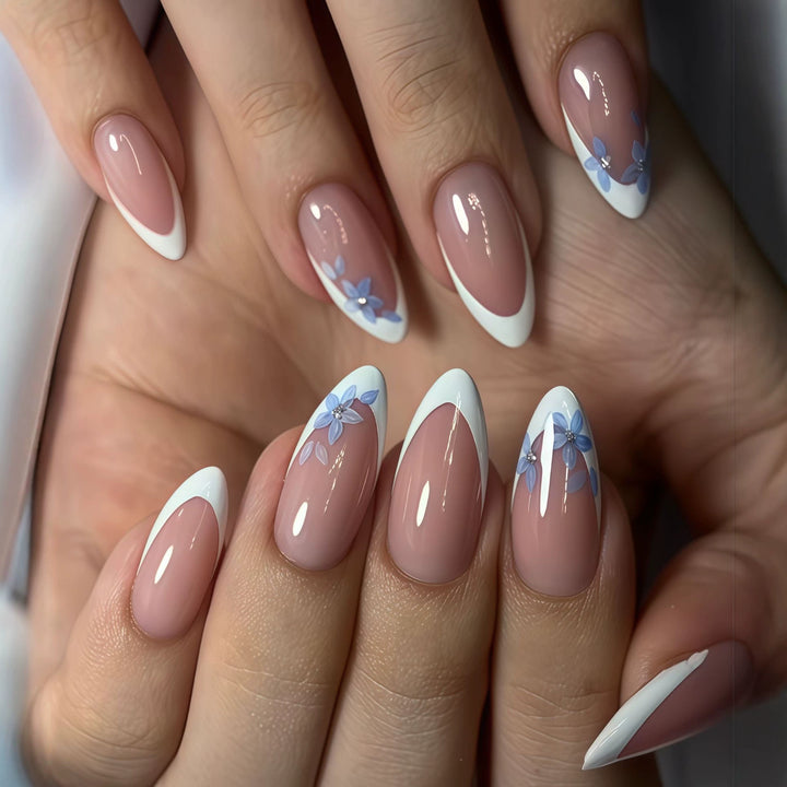 Elegant Floral Accent Press-On Nail Set Kalsten