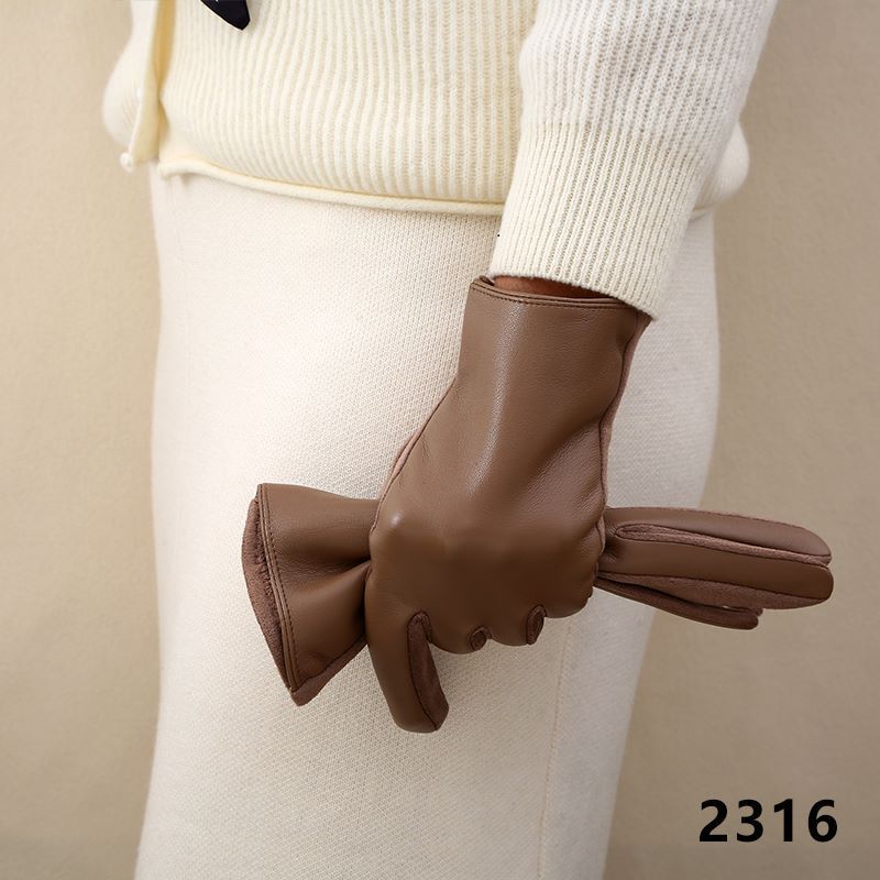 Luxurious Leather Touchscreen Gloves Kalsten