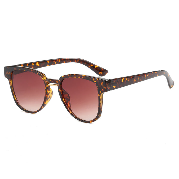 Ladies sunglasses in fashionable cat-eye style Kalsten