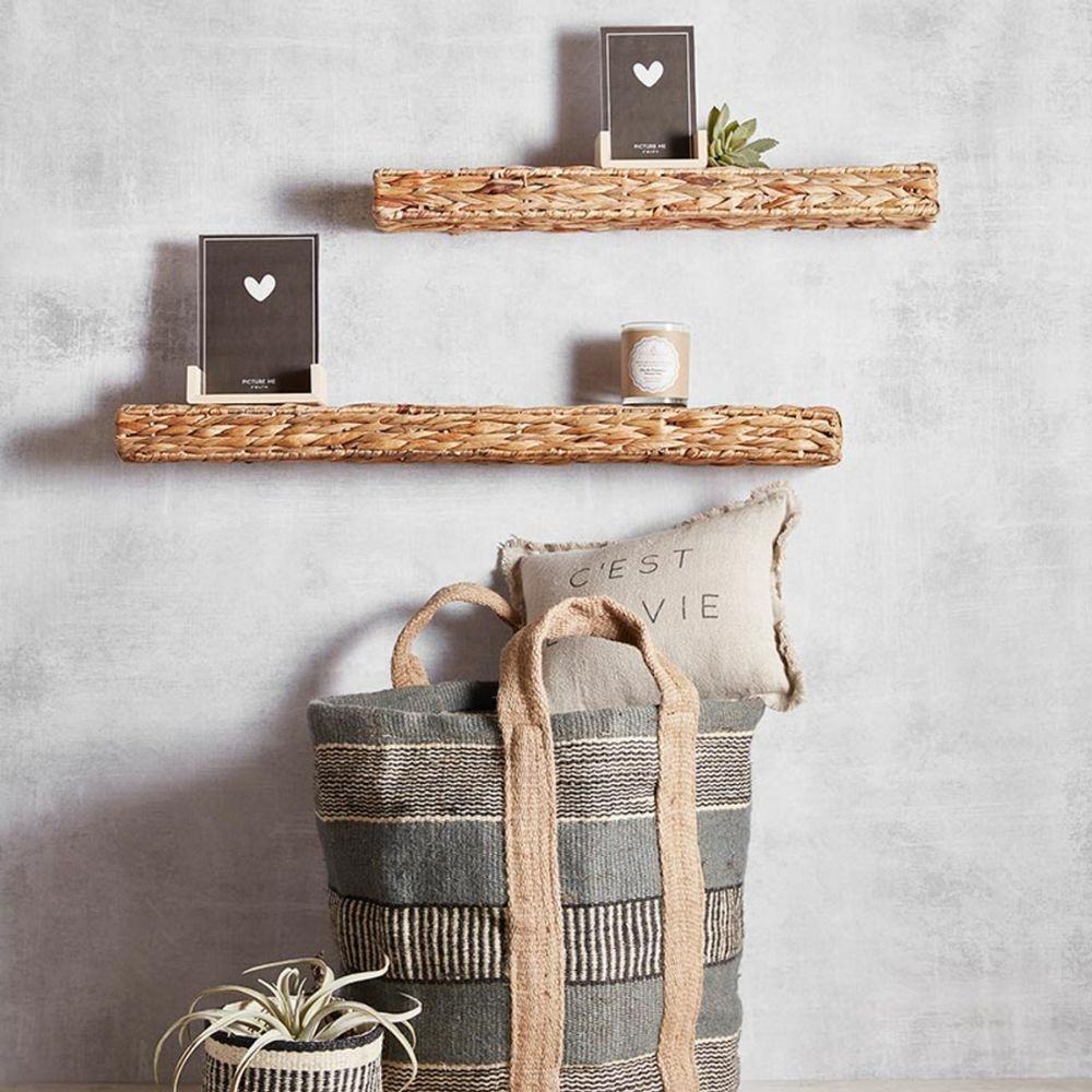 Handcrafted decoration basket made of natural materials Kalsten