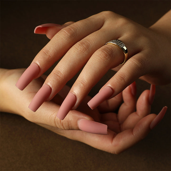Artificial nails with matte finish Kalsten