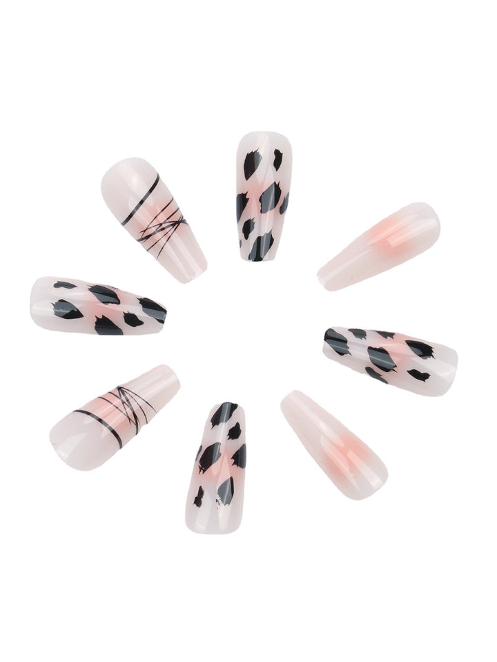 Artistic Abstract Nail Art Kalsten