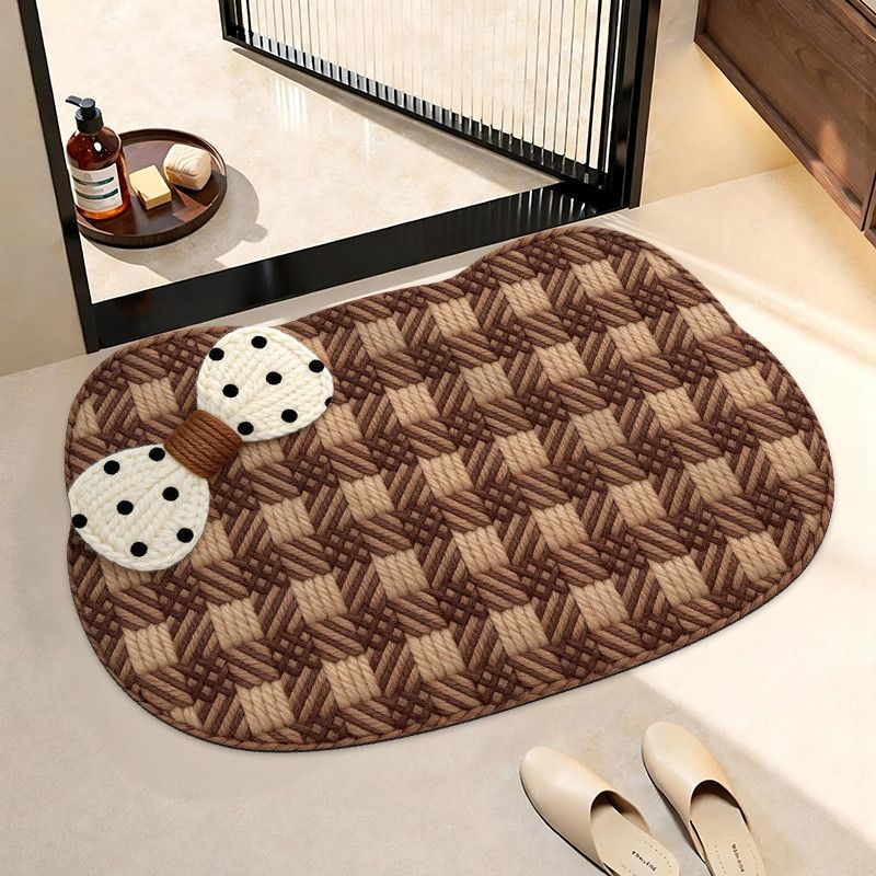 Cozy Decorative Bath Mat Kalsten