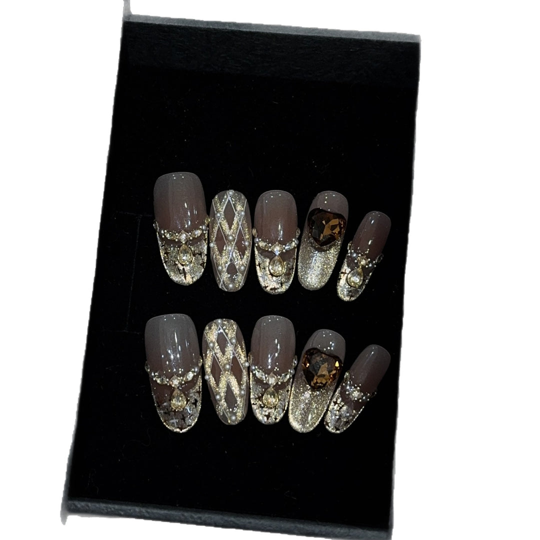 Glamorous artificial nails with glitter and heart design Kalsten