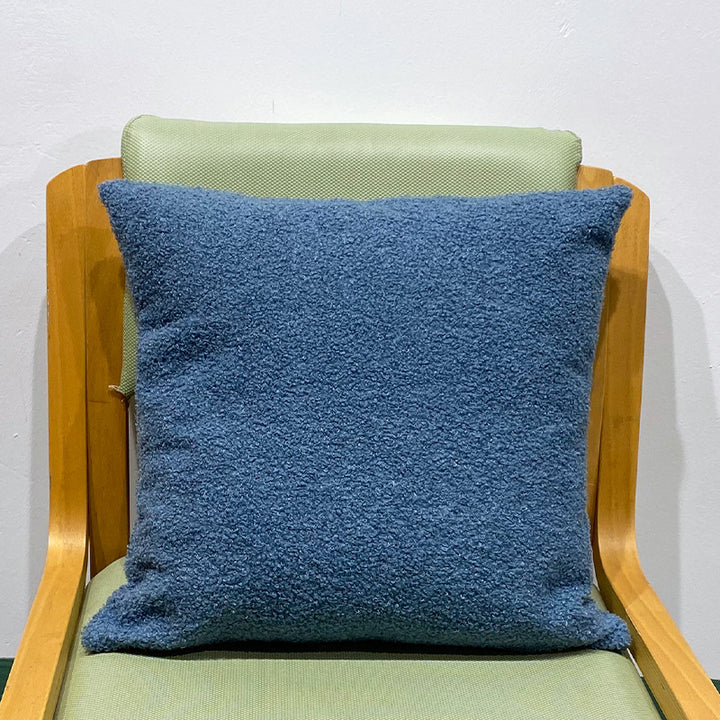 Cuddle cushion with teddy fleece cover and soft polyester filling Kalsten
