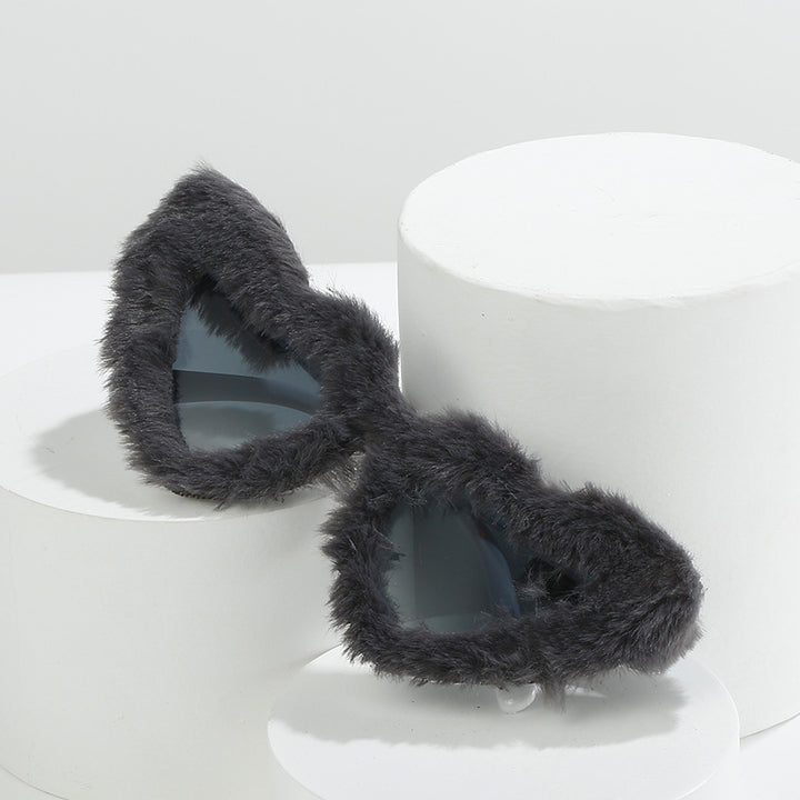Heart-Shaped Faux Fur Frame Sunglasses Kalsten