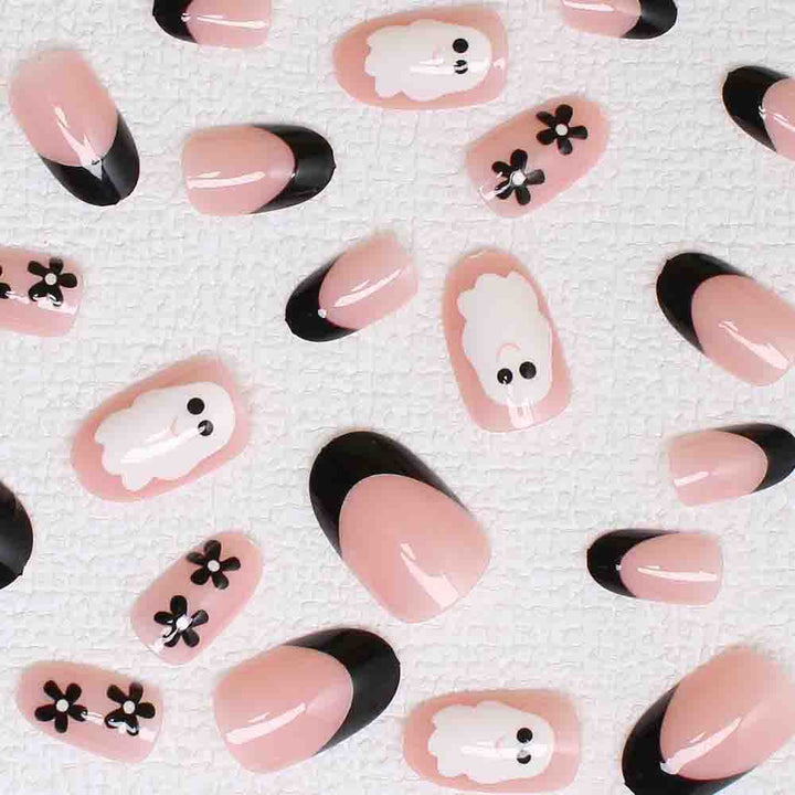 Artistic Halloween-Themed Press-On Nail Art Kalsten