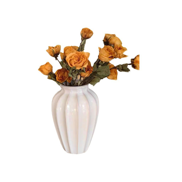 Elegant ceramic vase with ribbed structure Kalsten