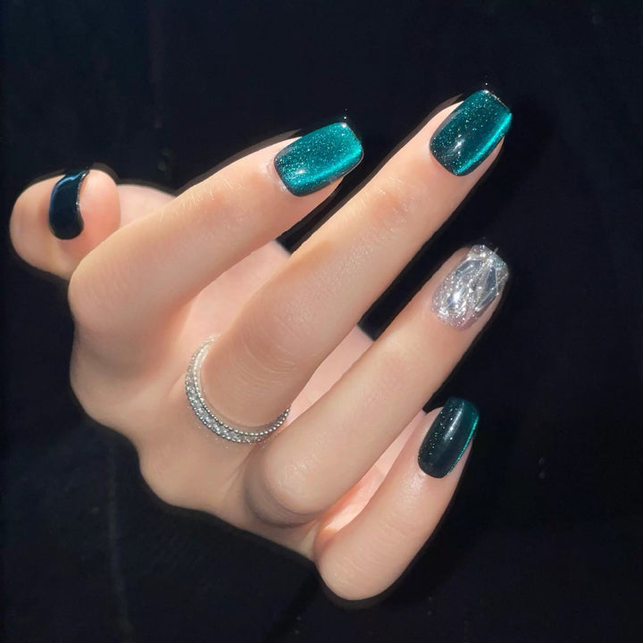 Sparkling Acrylic Press-On Nail Set Kalsten