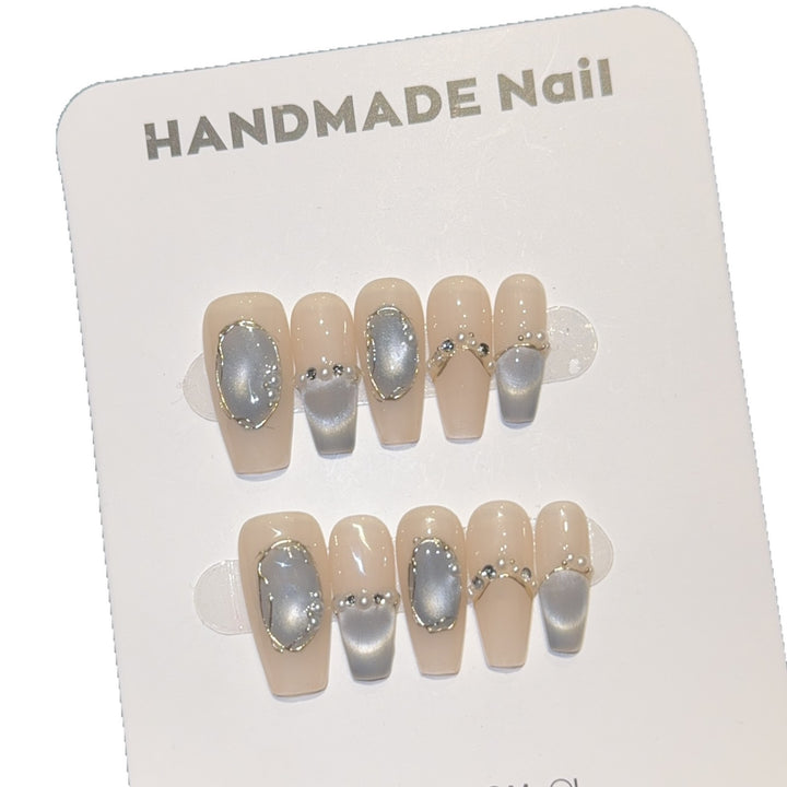 Elegant Nail Tips with Glitter Accents Kalsten