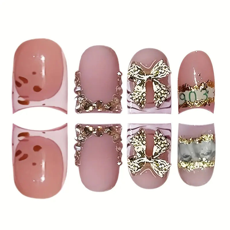 Decorative Gold-Accented Press-On Nail Art Kalsten