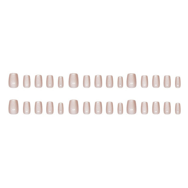 High-quality artificial nails with natural finish Kalsten