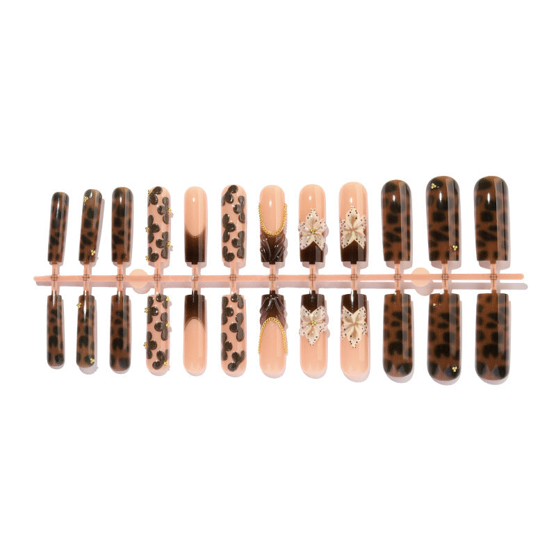 Floral and Gem Embellished Press-On Nails Kalsten