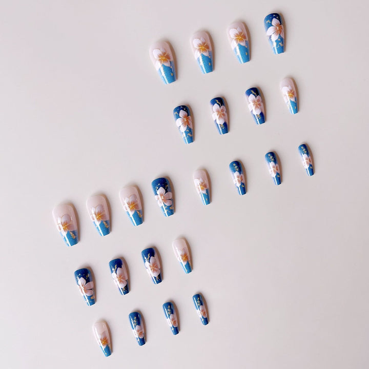 Artificial nail tips with floral accents and glitter Kalsten