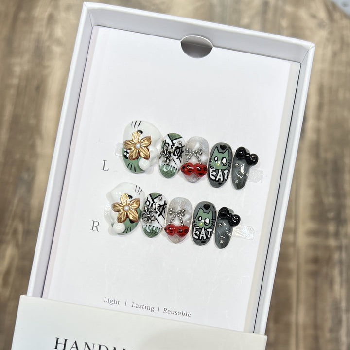Playful Character Design Press-On Nail Art Set Kalsten