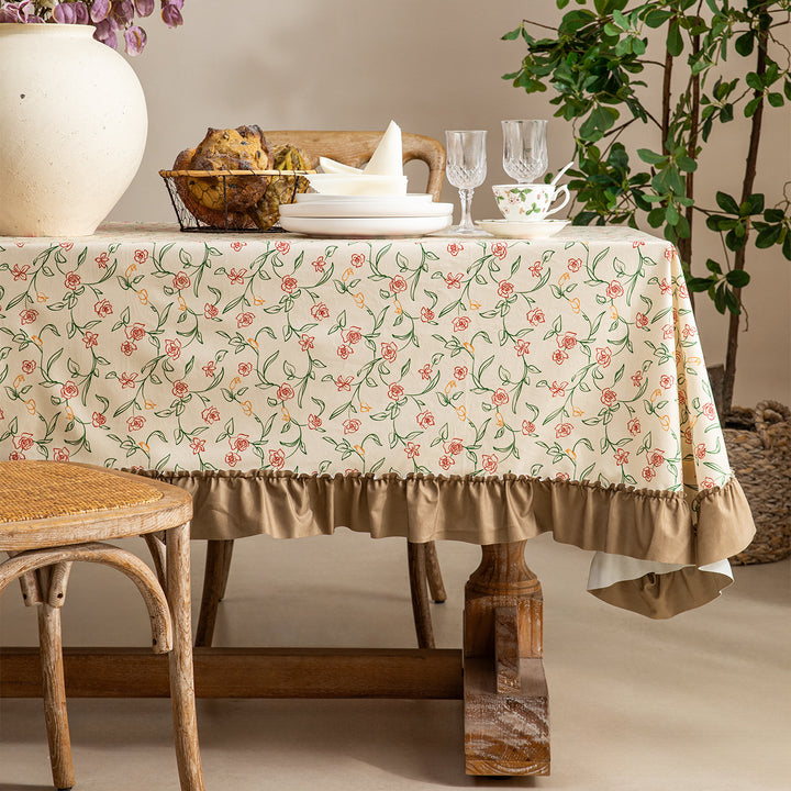 Tablecloth with floral vintage print look and gathered frill Kalsten