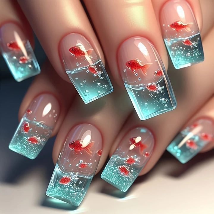 Artifical nails with maritime goldfish design Kalsten