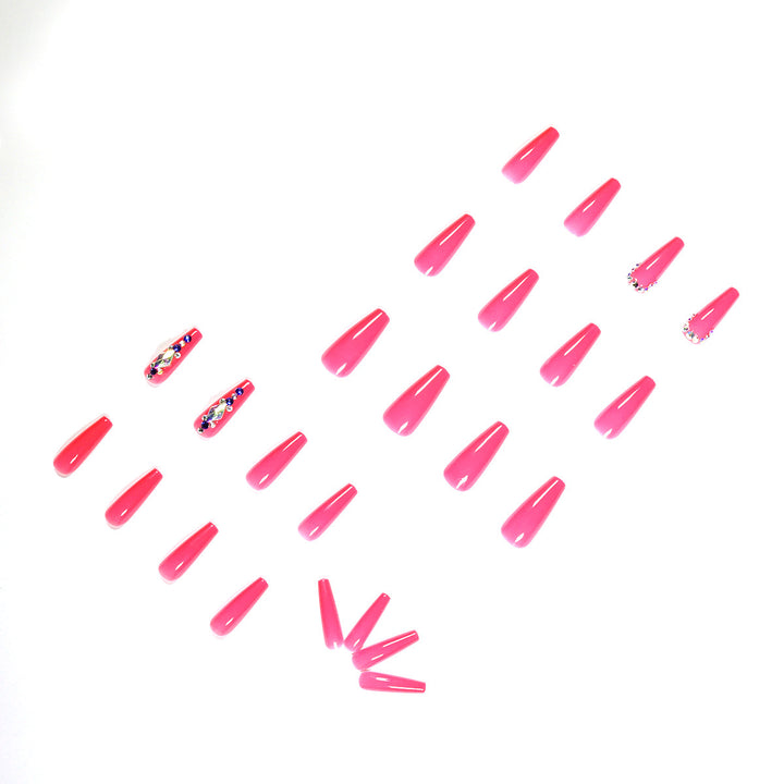 Elegant Nail Art with Glitter Decoration Kalsten