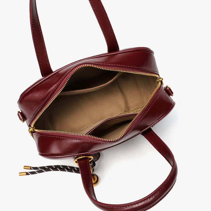 Chic Structured Leather Satchel
