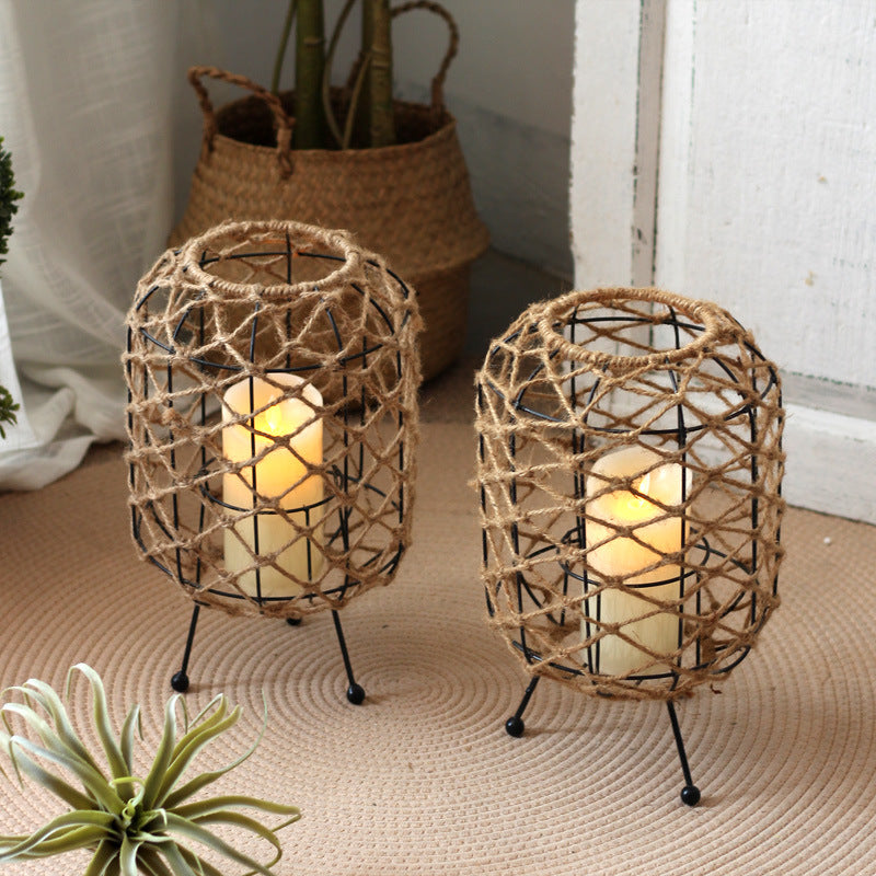 Decorative plant container with tripod Kalsten
