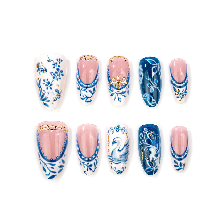 Artistic Floral and Ornamental Press-On Nails Kalsten