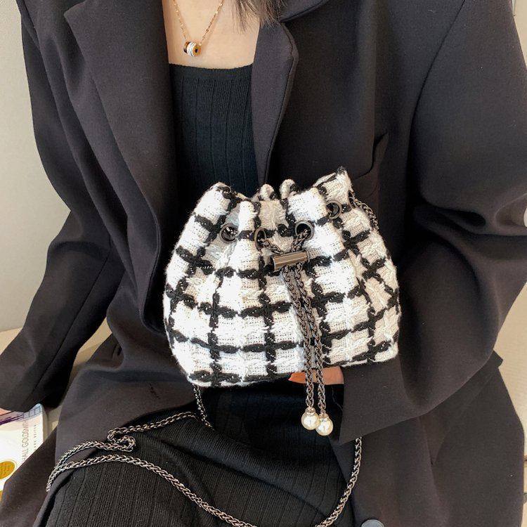 Woven Bucket Handbag