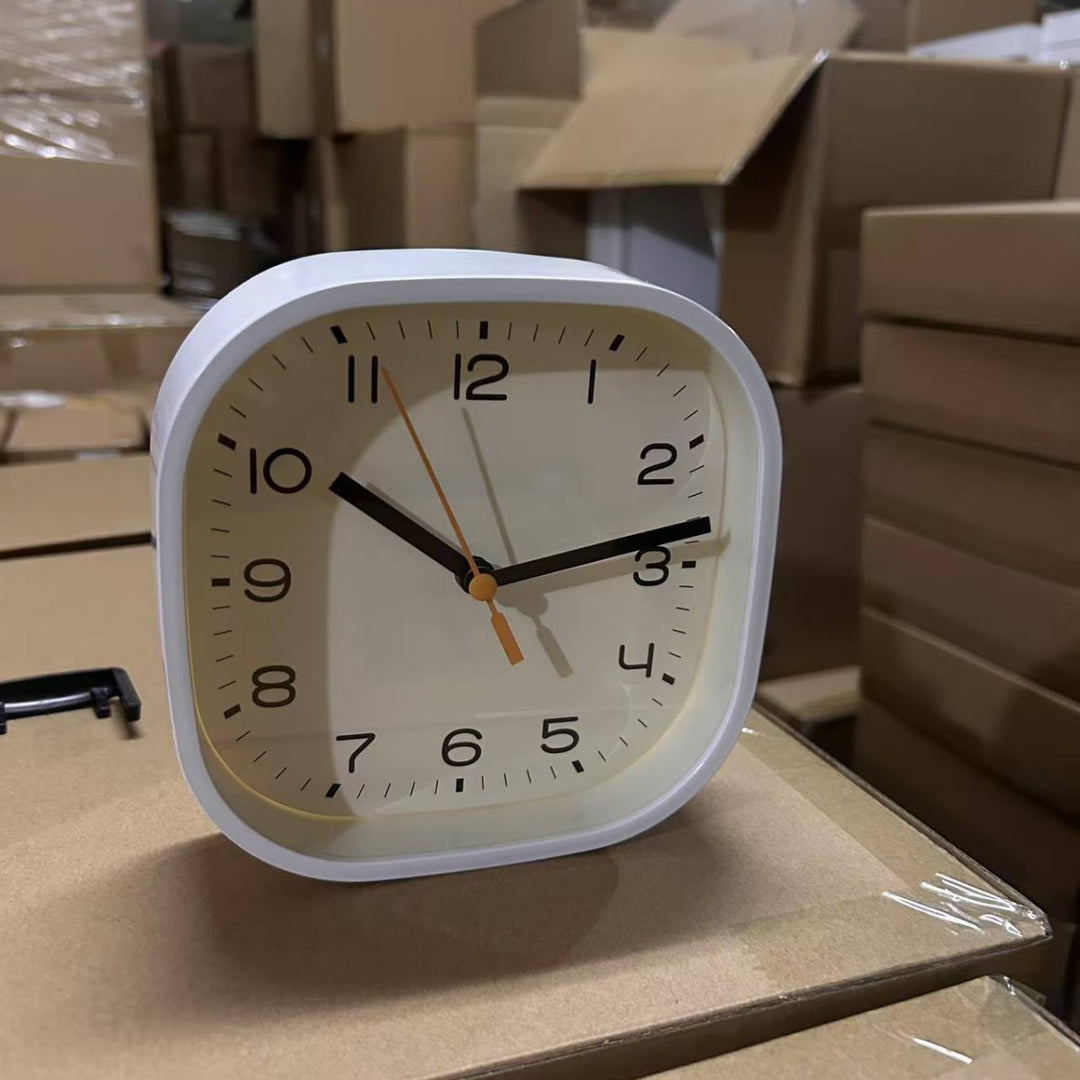 Table clock in modern and minimalist design Kalsten