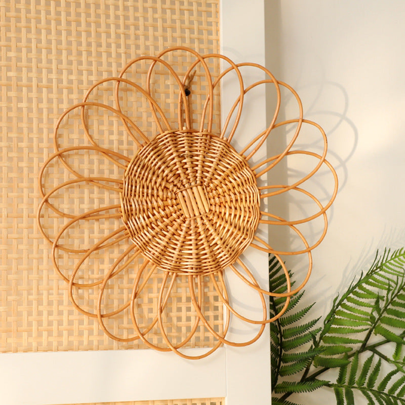 Decorative Wall Plate Made of Woven Rattan Kalsten