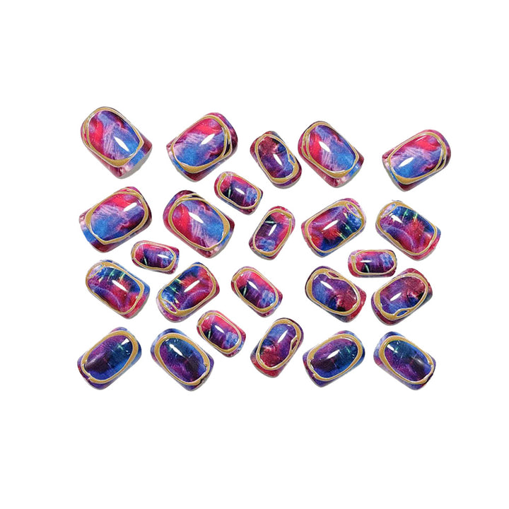 Glamorous artificial nail design with metallic edge Kalsten