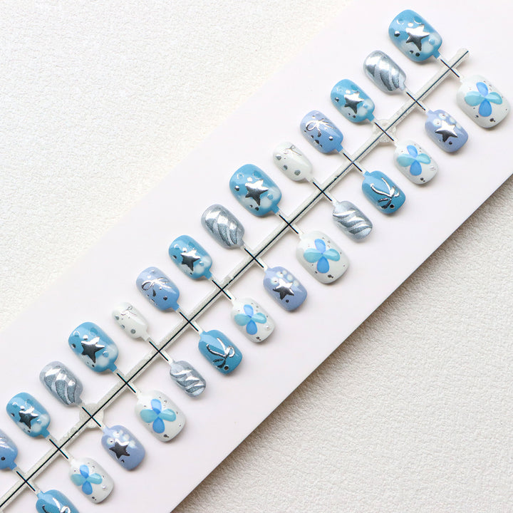 Artistic Star and Bow Press-On Nail Set Kalsten