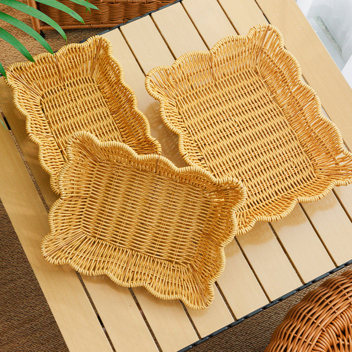 Heart-Shaped Woven Serving Tray Kalsten